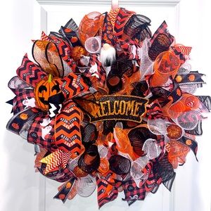 Halloween front door wreath
